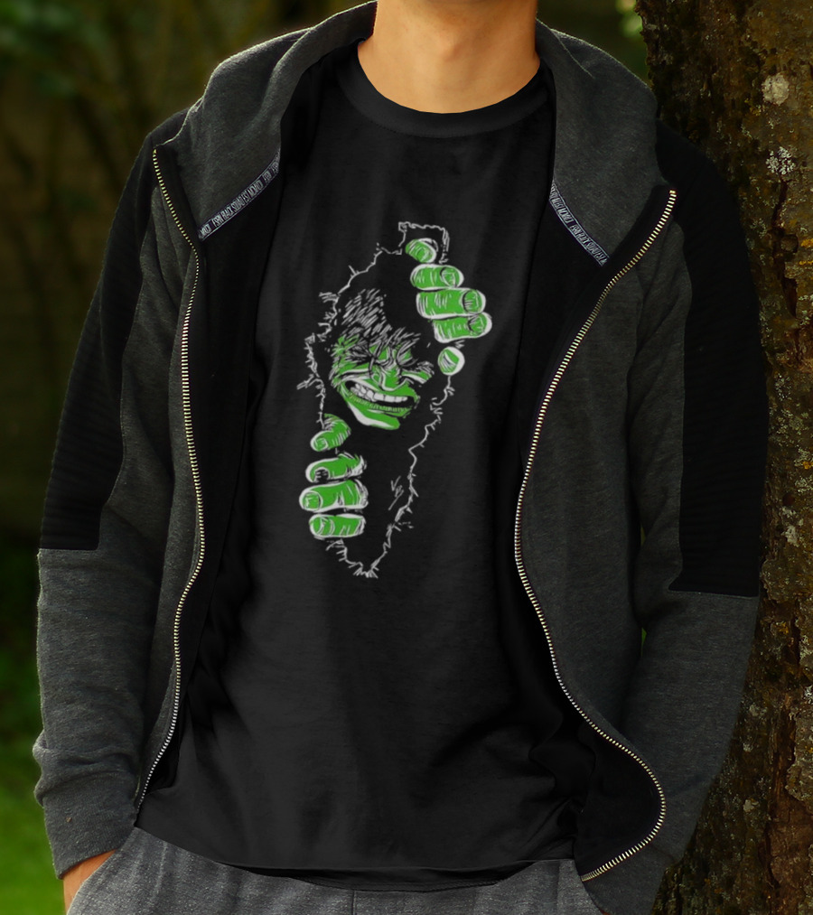 Marvel The Incredible Hulk Ripping Avenger T-Shirt