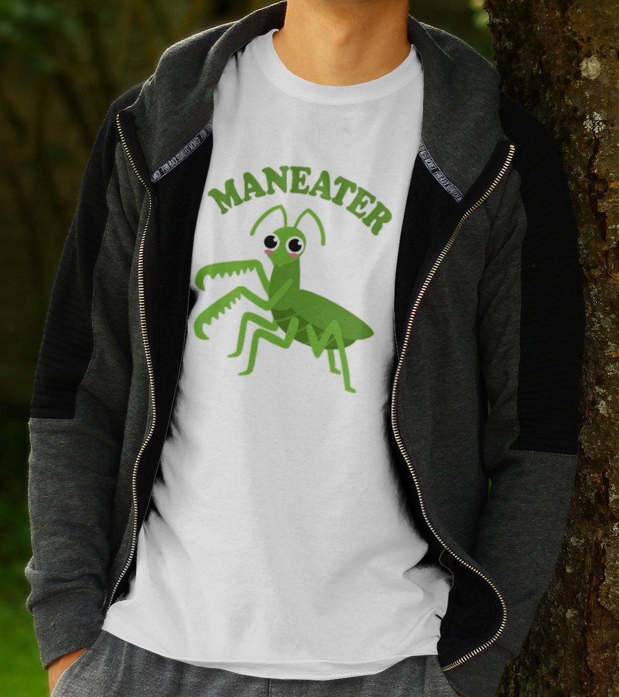 Maneater Praying Mantis Cartoon T-Shirt
