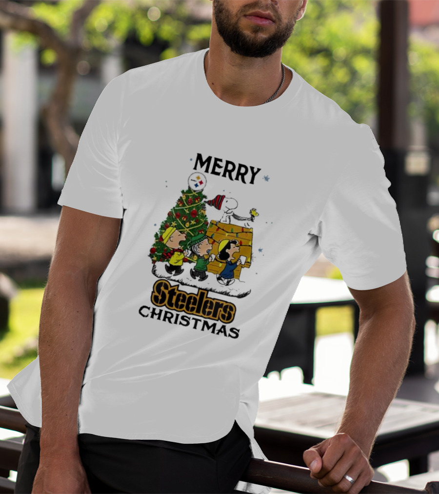Merry Christmas Pittsburgh Steelers Peanuts Characters T-Shirt