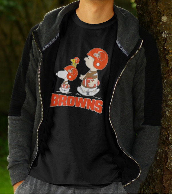 Snoopy Charlie Brown Woodstock Football Browns T-Shirt