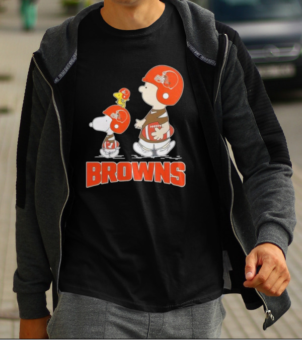 Snoopy Charlie Brown Woodstock Football Browns T-Shirt