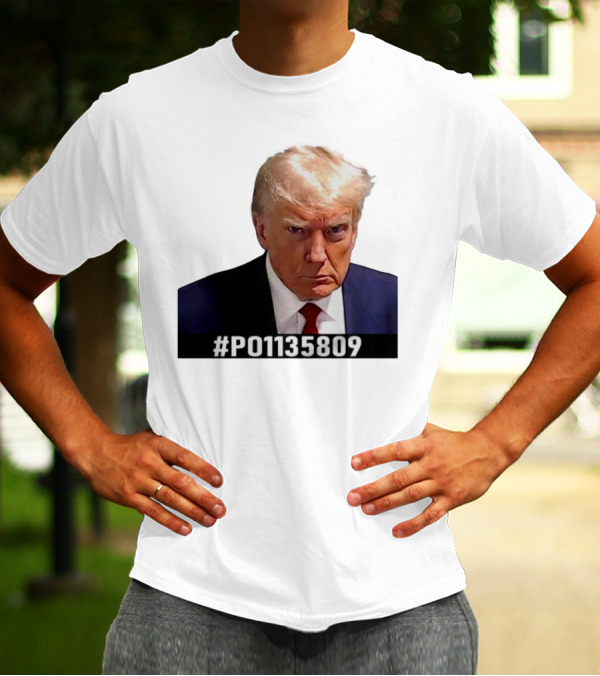 Donald Trump #P01135809 Surrender Mugshot T-Shirt