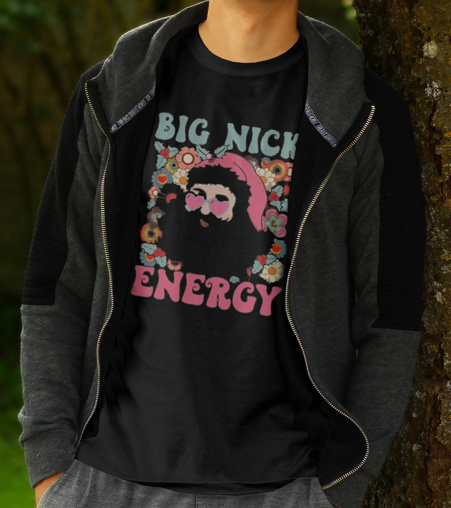 Big Nick Energy Merry Christmas Party Funny Santa With Flowers And Heart Sunglasses T-Shirt