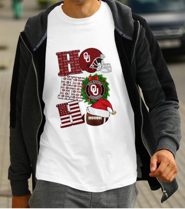 Oklahoma Sooners OU Helmet Wreath Football Santa Ho Ho Ho Christmas T-Shirt