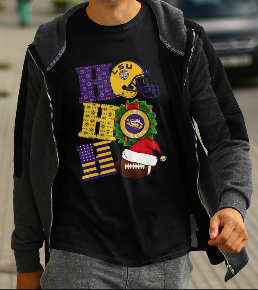 LSU Tigers Christmas Helmet Wreath Football Ho Ho Ho T-Shirt