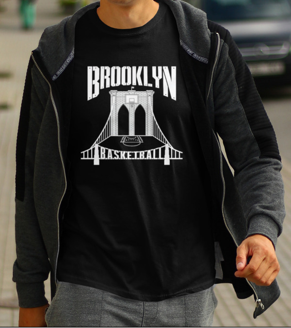 Brooklyn Bridge Basketball Court With Hoops T-Shirt