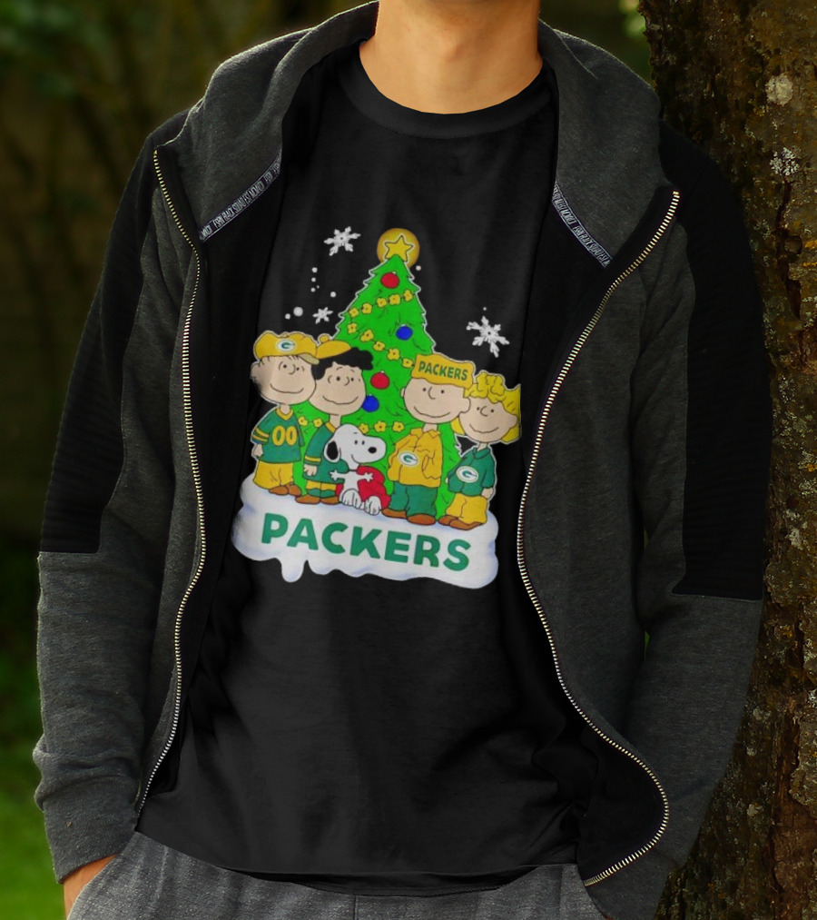 Packers Peanuts Characters Christmas Tree T-Shirt