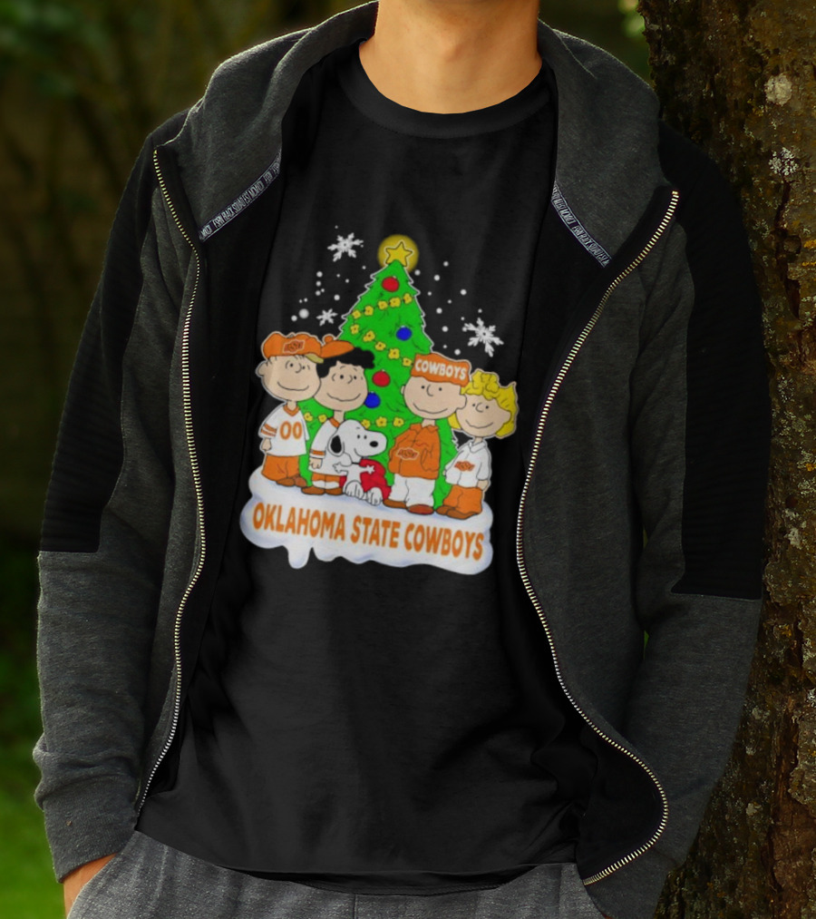 Peanuts Characters Oklahoma State Cowboys Christmas Tree T-Shirt