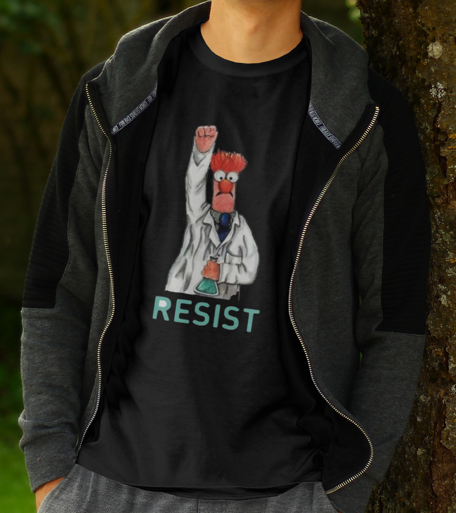 Beaker Fist Raised Resist Muppet Lab Coat Protest T-Shirt