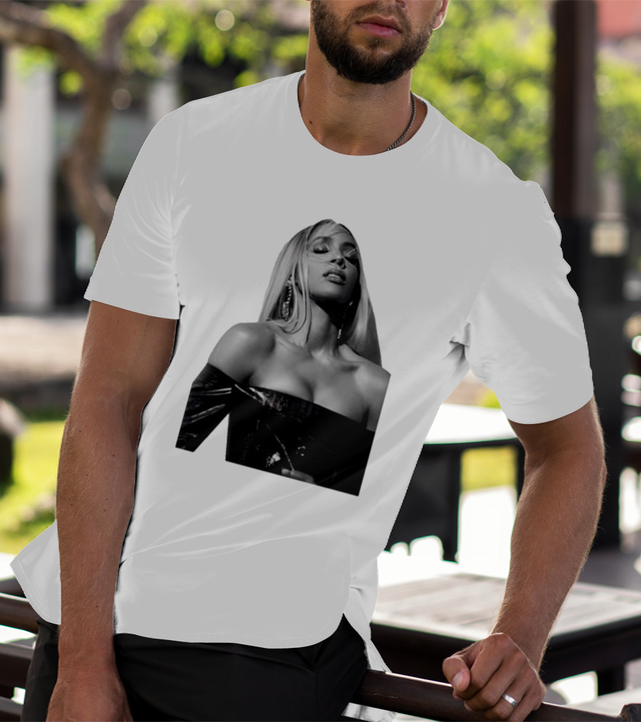 Kelly Rowland Krew Iconic Black And White Fashion Pose T-Shirt