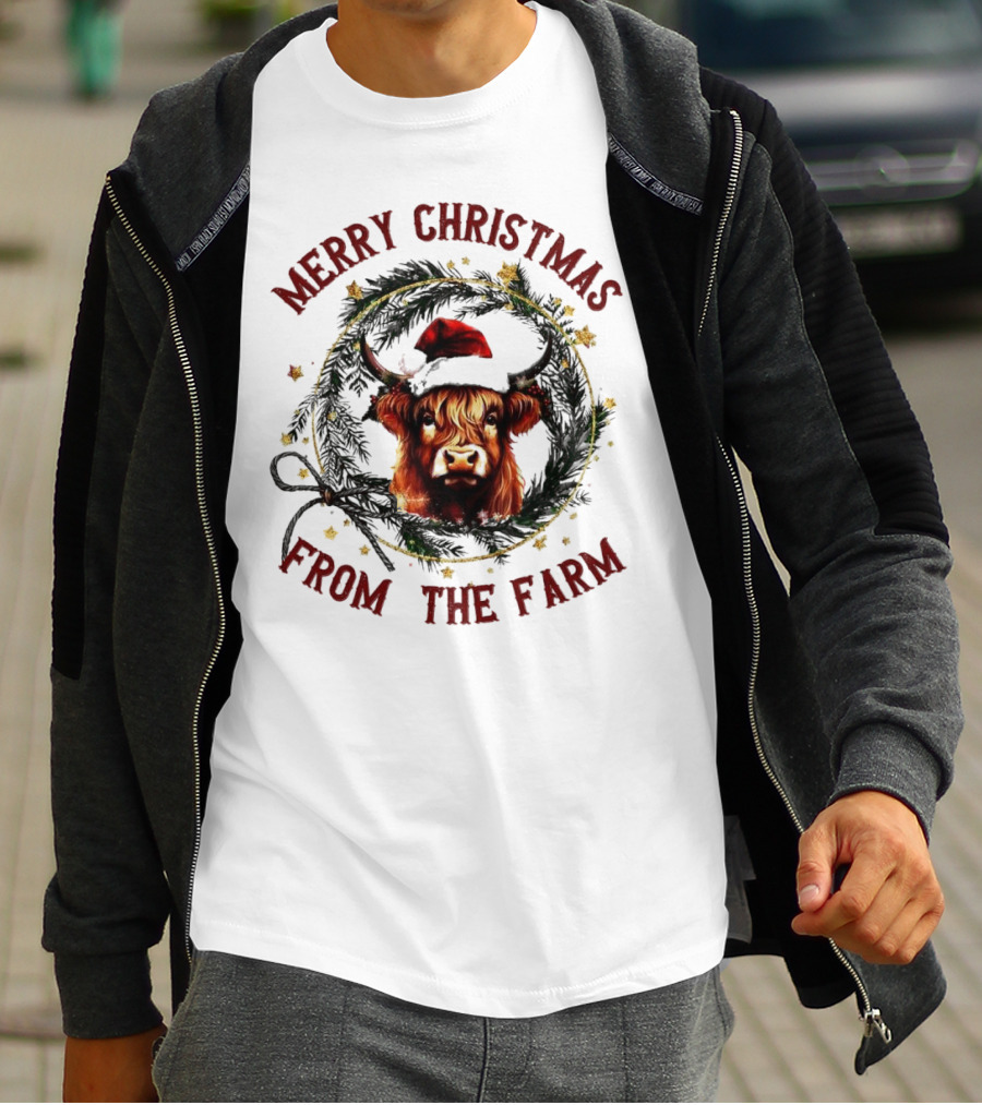 Merry Christmas From The Farm Cow Highland Christmas Wreath T-Shirt