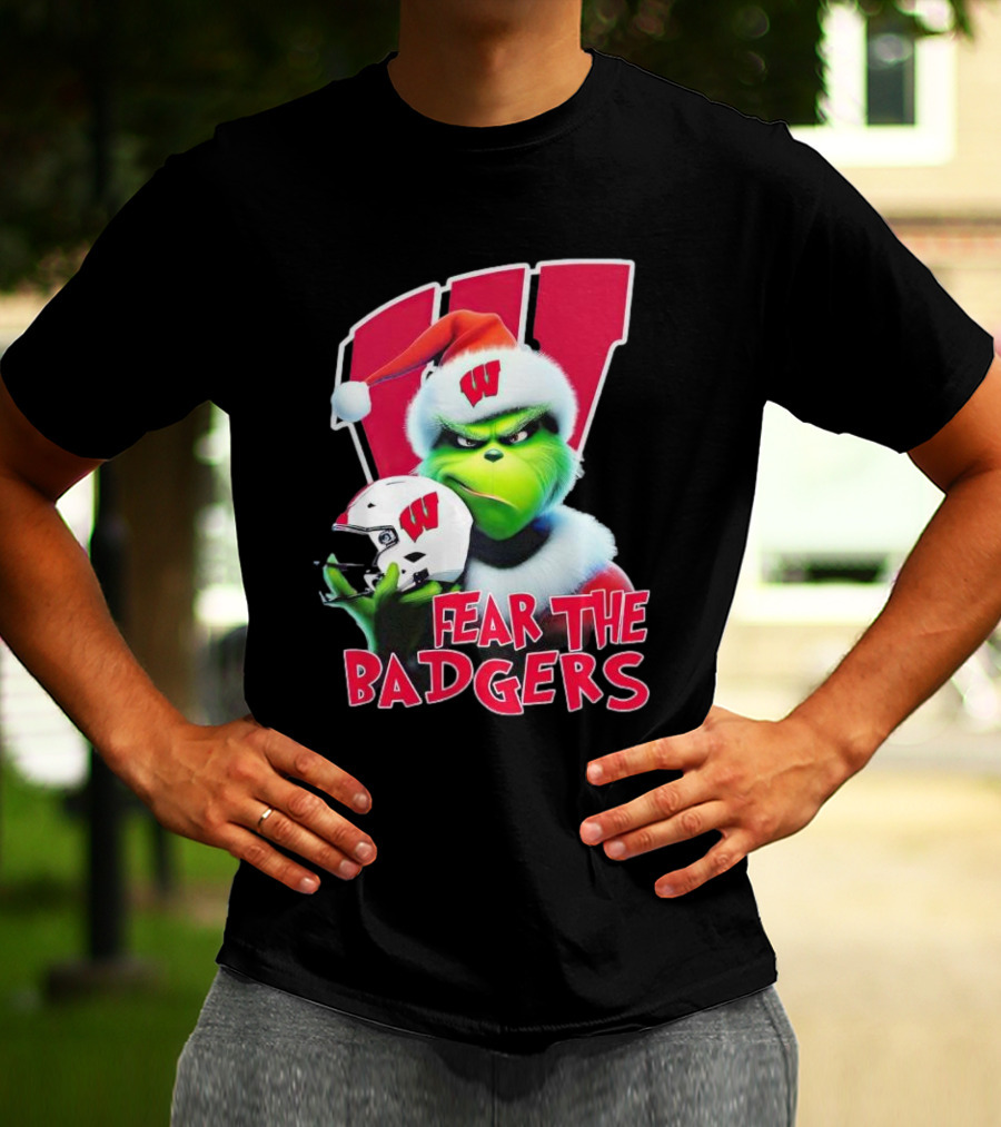 Grinch Fear The Badgers Wisconsin Christmas Football T-Shirt
