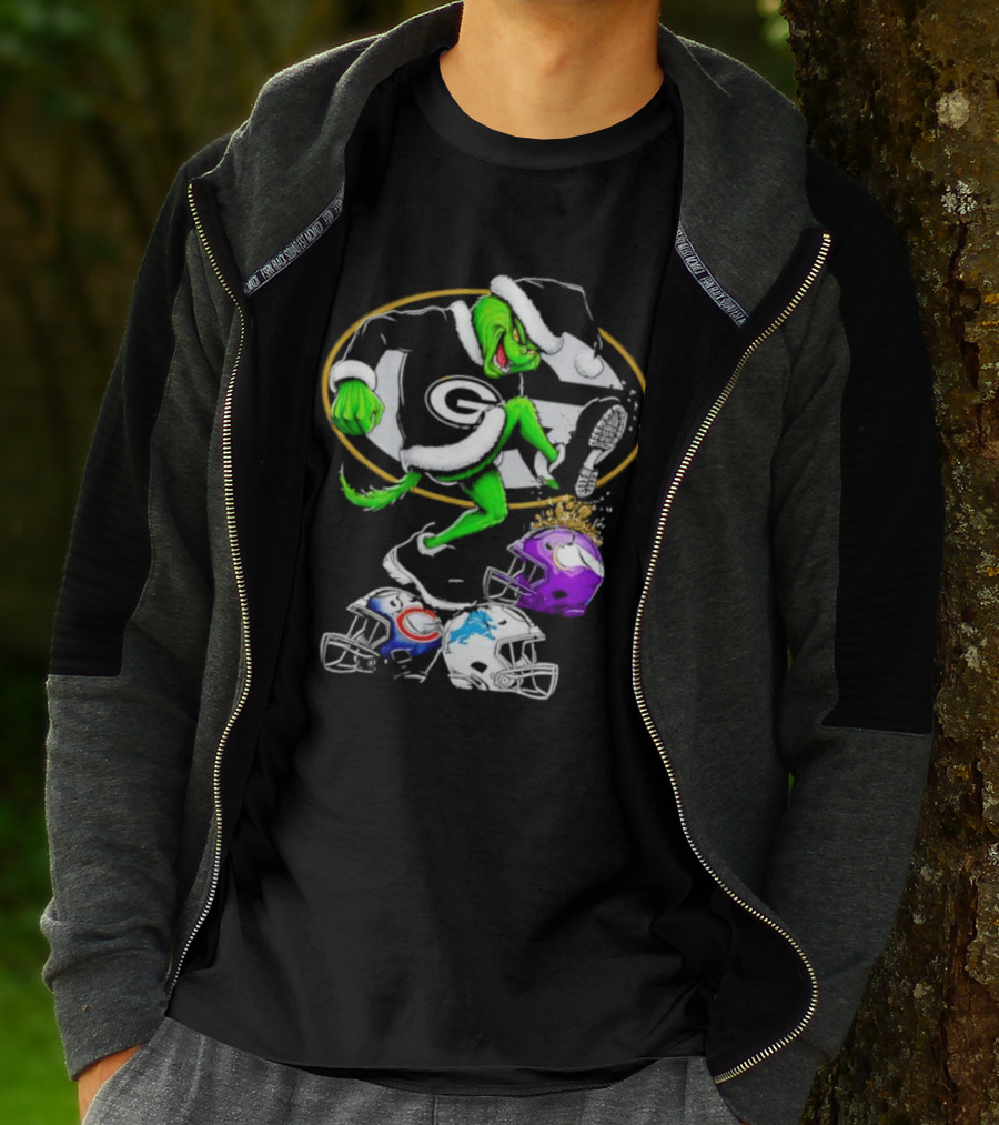 Green Bay Packers Grinch Santa Stepping On NFL Helmets Funny Christmas T-Shirt