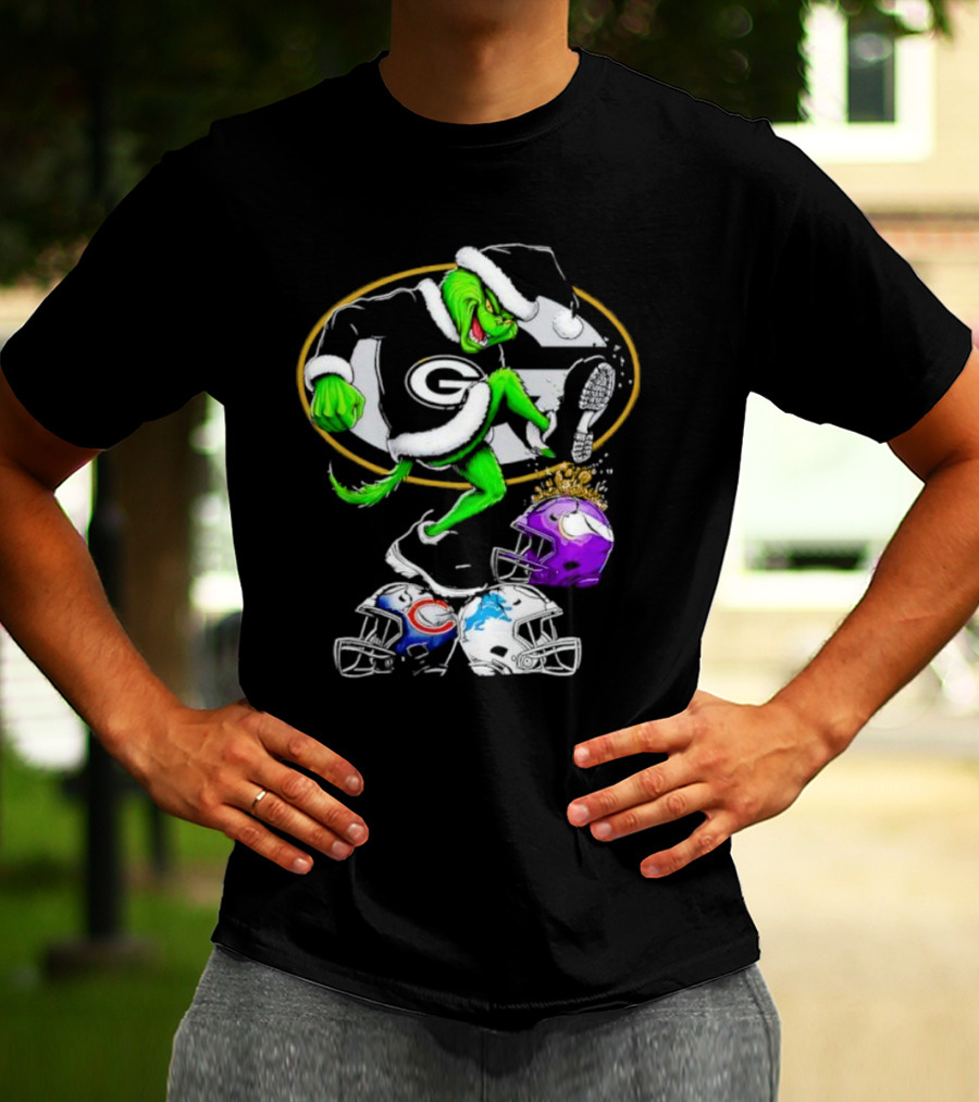 Green Bay Packers Grinch Santa Stepping On NFL Helmets Funny Christmas T-Shirt