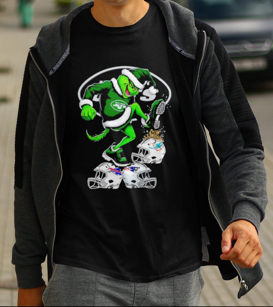 New York Jets Grinch Santa Stomping NFL Helmets Funny Christmas T-Shirt