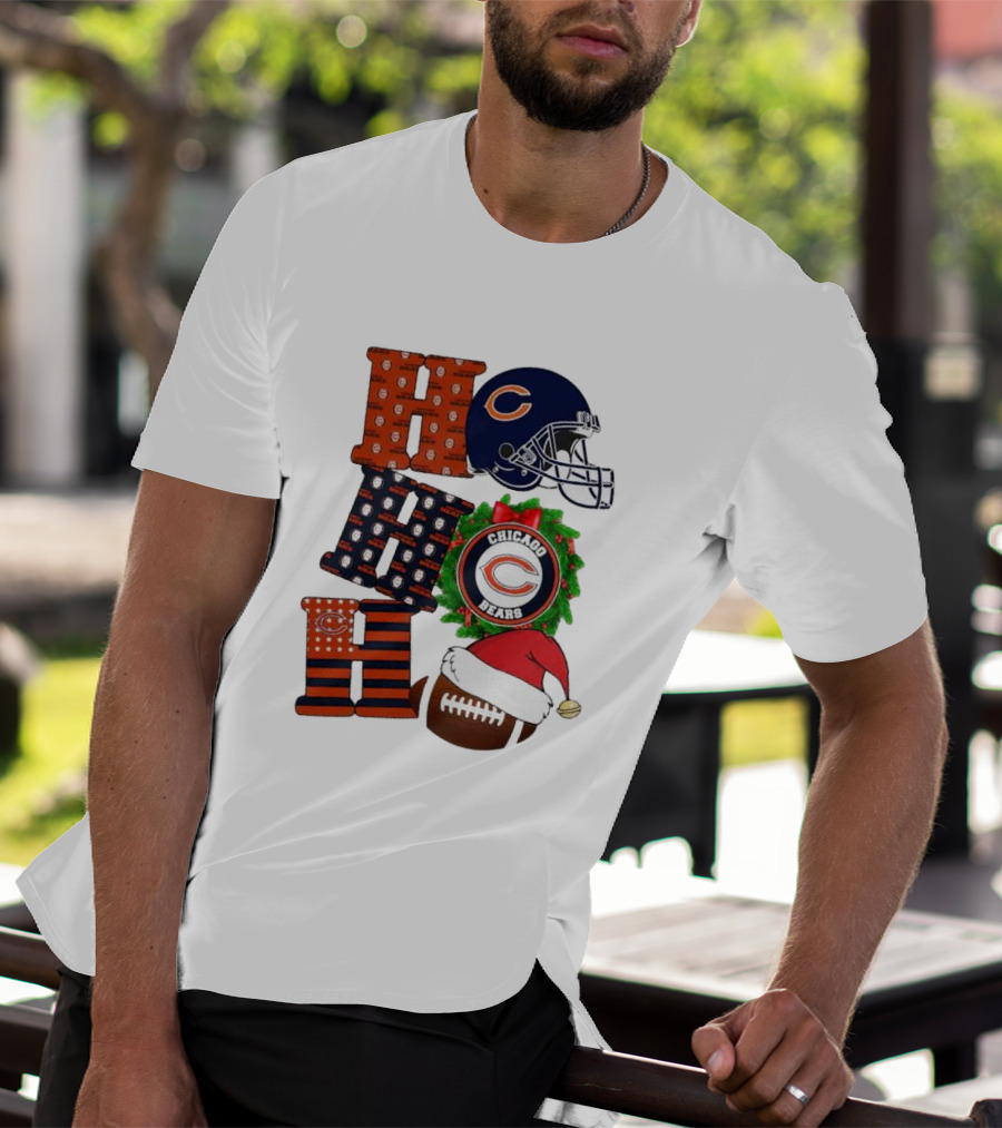 Chicago Bears Ho Ho Ho Merry Christmas Football Helmet Wreath Santa Hat T-Shirt