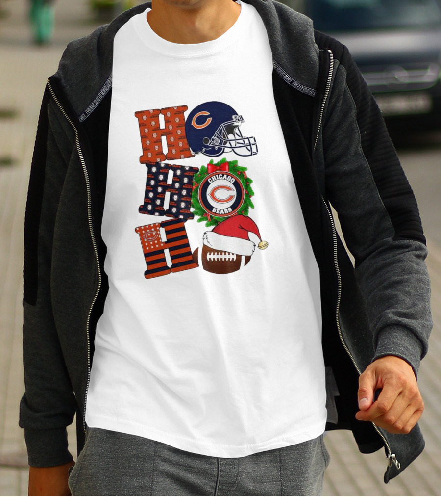 Chicago Bears Ho Ho Ho Merry Christmas Football Helmet Wreath Santa Hat T-Shirt