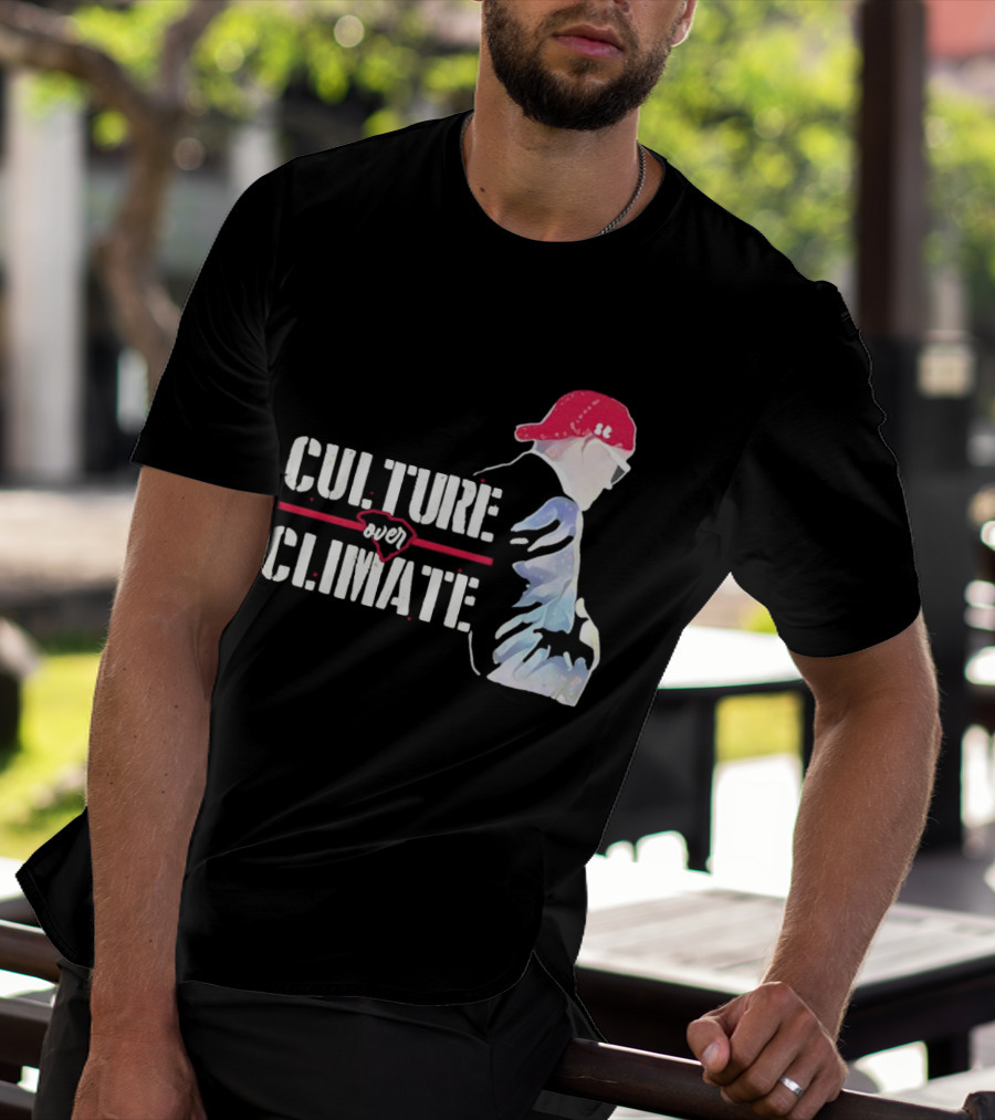 CULTURE OVER CLIMATE Red Cap Figure T-Shirt