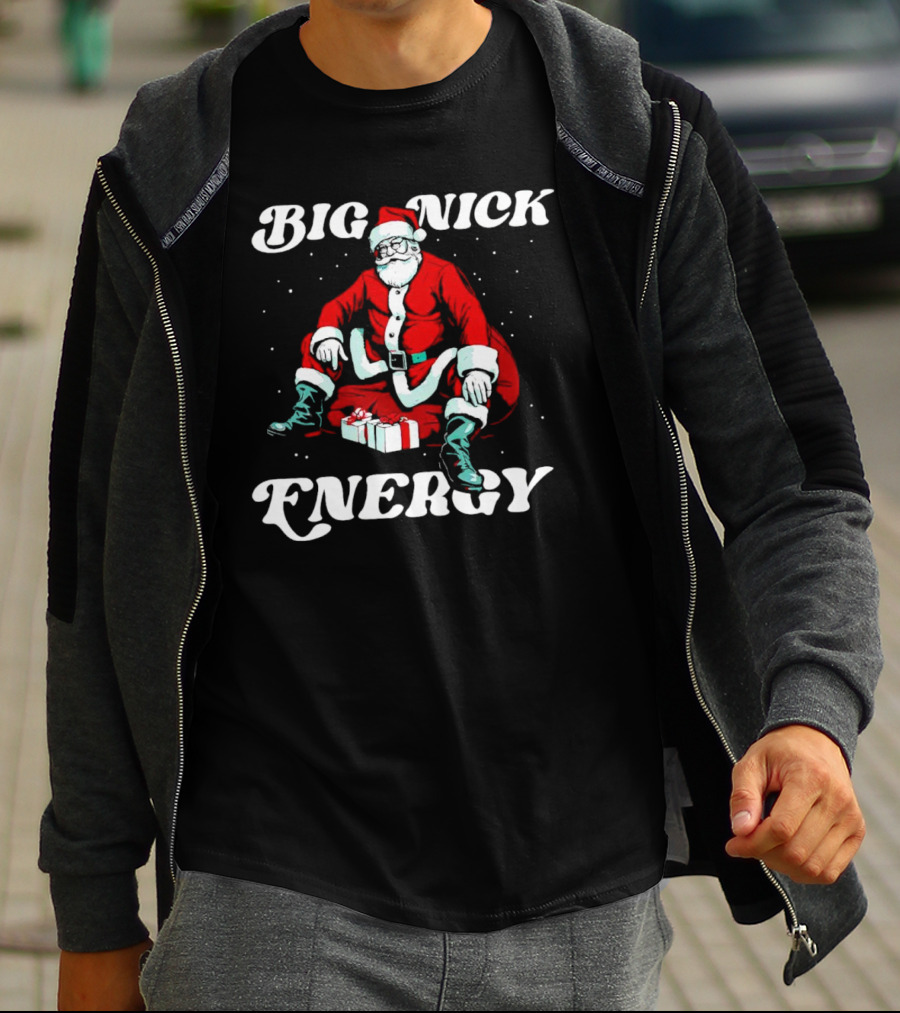 Big Nick Energy Santa Claus Christmas Retro Holiday Spirit T-Shirt