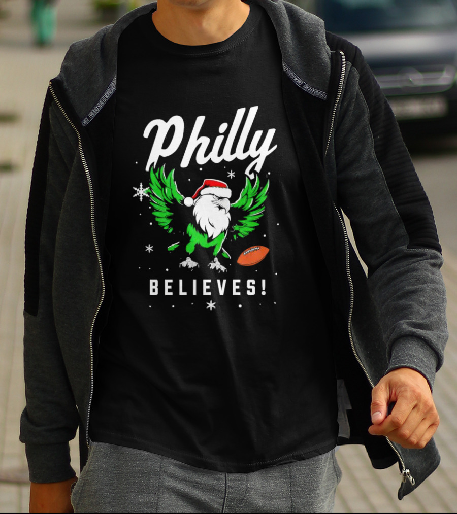 Philly Believes Christmas Eagles Football Santa T-Shirt