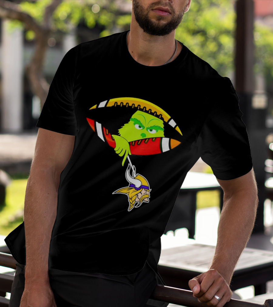 Grinch Stealing Minnesota Vikings Football T-Shirt