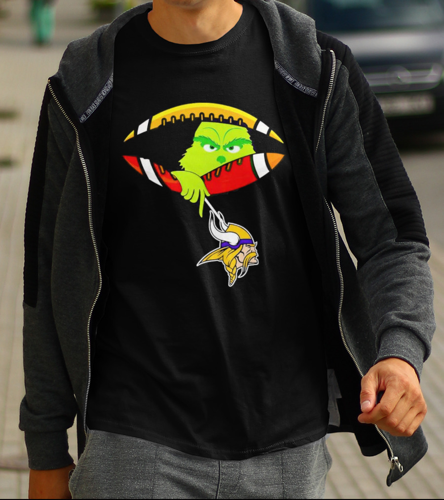 Grinch Stealing Minnesota Vikings Football T-Shirt