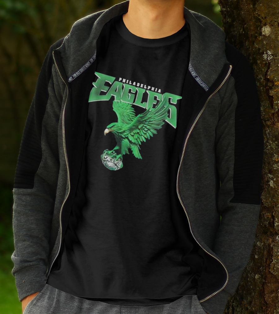 Philadelphia Eagles Green Soaring Eagle T-Shirt