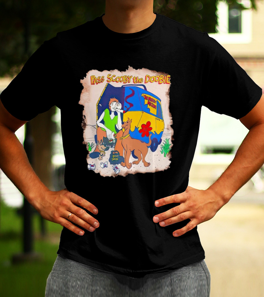Scooby-Doo The Mystery Machine Pass Scooby The Doobie T-Shirt