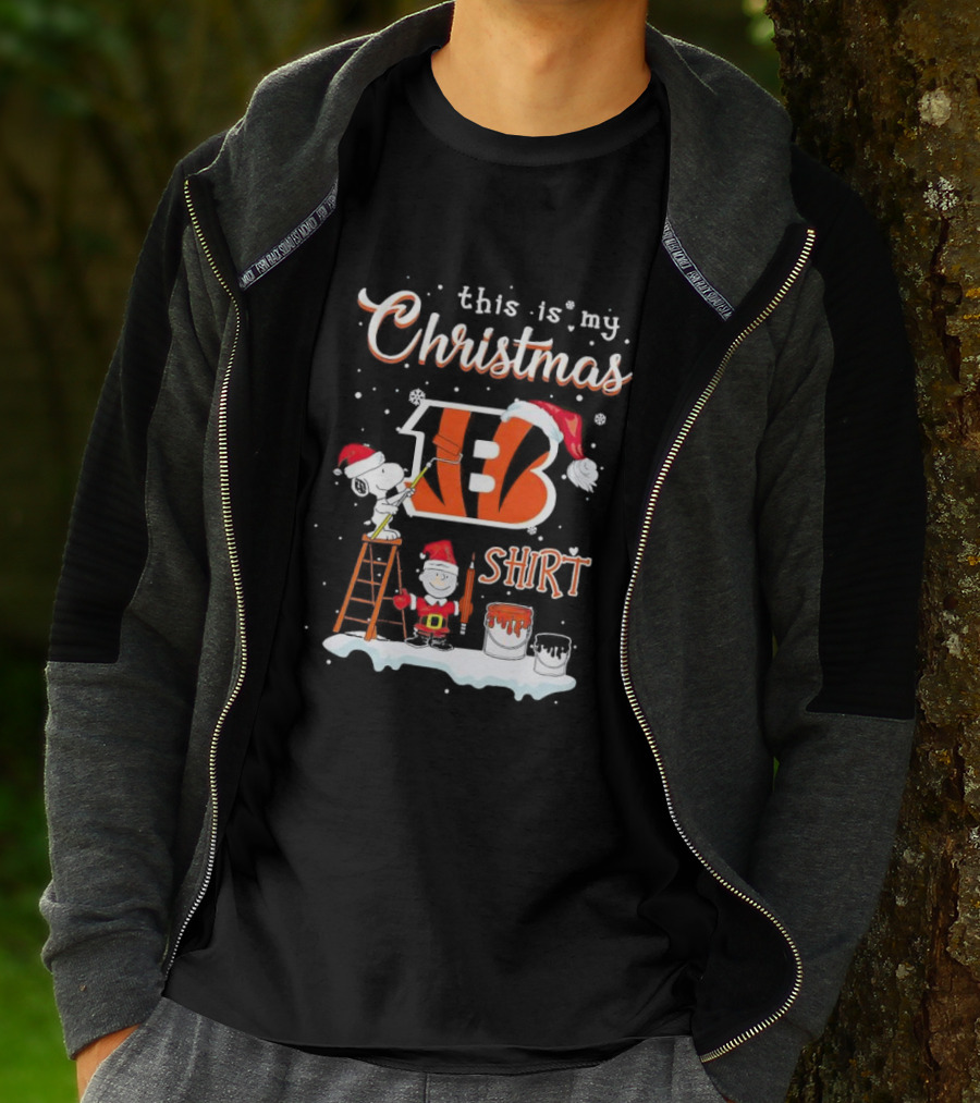This Is My Christmas Snoopy And Charlie Brown Cincinnati Bengals T-Shirt