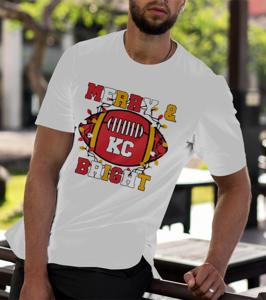 Kansas City Chiefs KC Merry And Bright Football Christmas T-Shirt