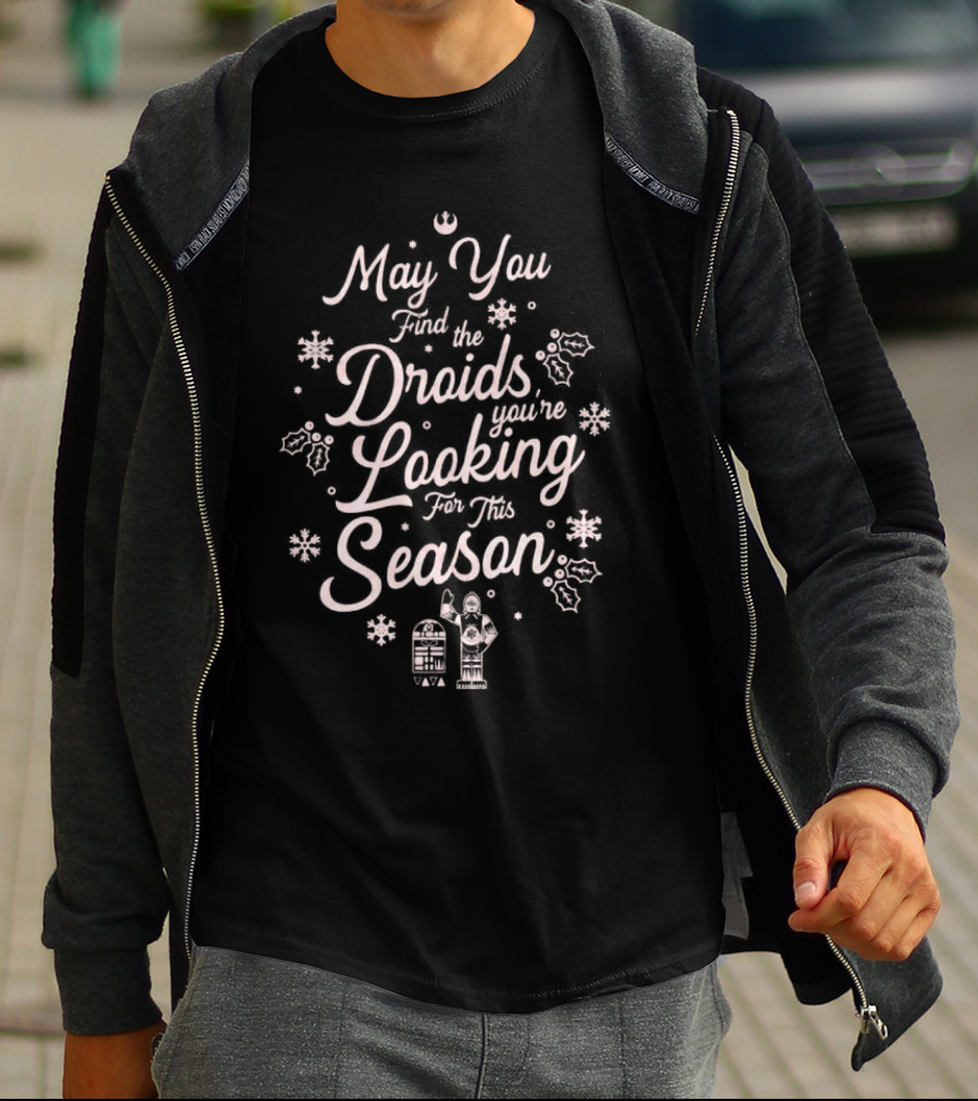 May You Find The Droids You’re Looking For This Season Christmas Snowflakes And Droids T-Shirt