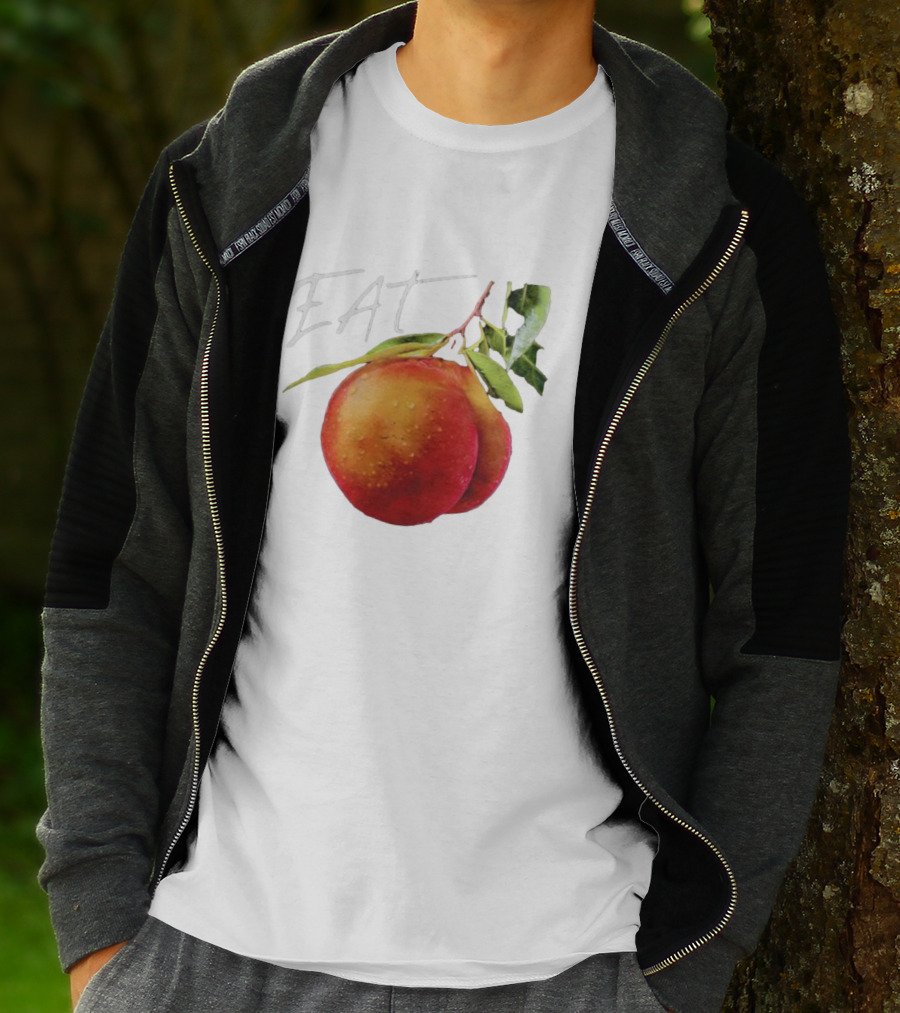 EAT Juicy Peaches With Dewy Leaves T-Shirt