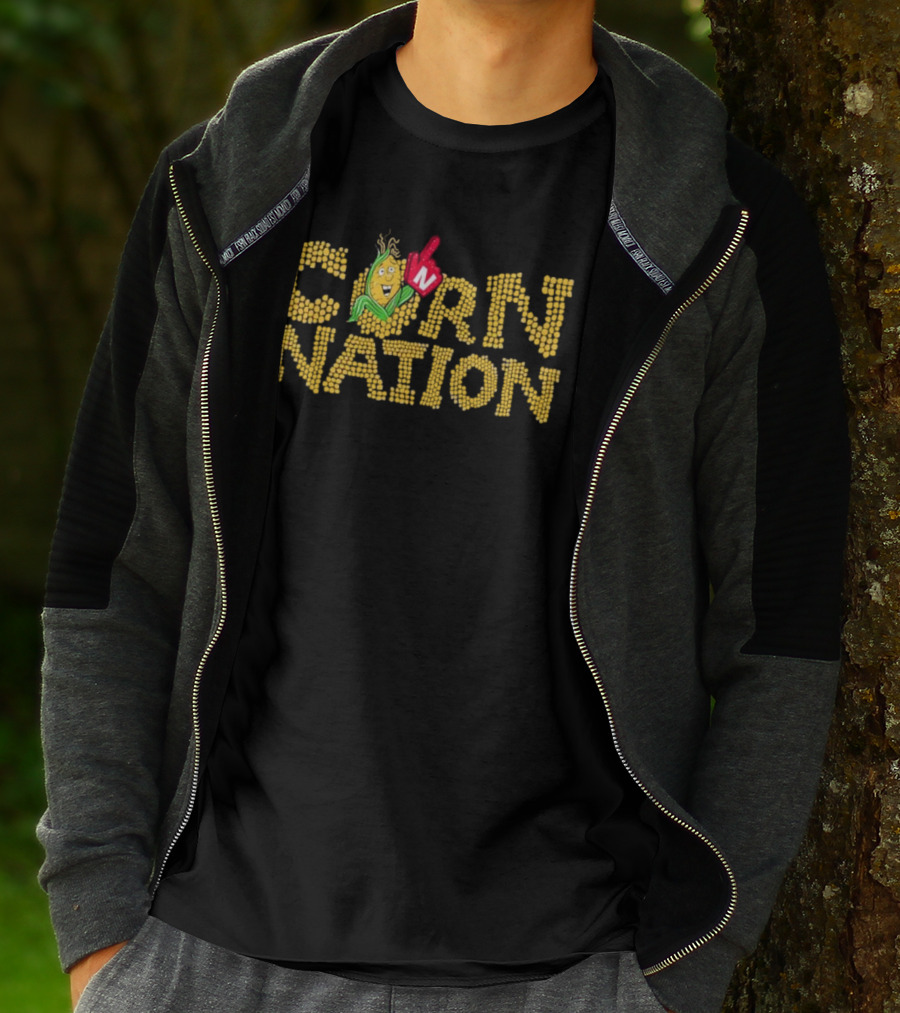 Cobby Corn Nation With Finger Pointing N T-Shirt