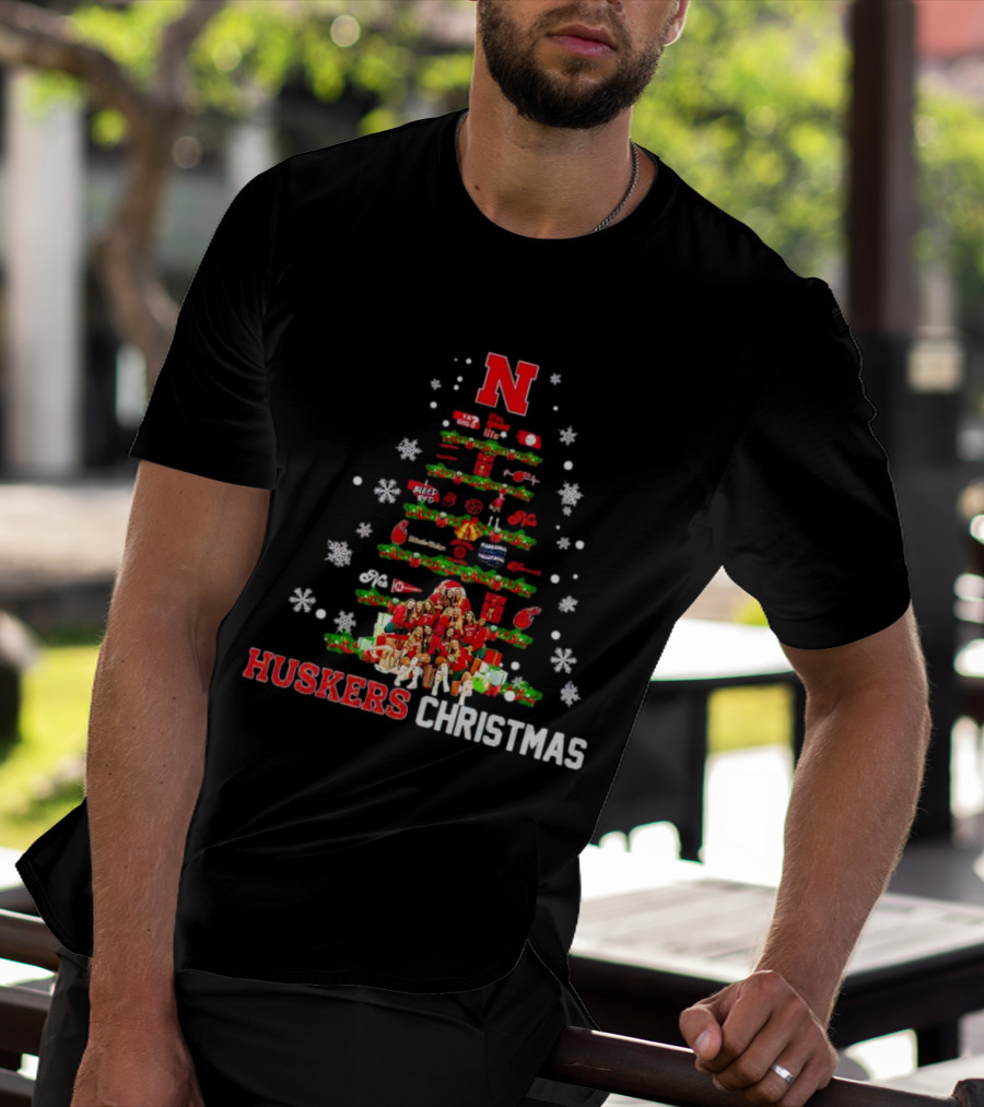 Huskers Christmas Tree With Nebraska Cornhuskers Logo And Holiday Decorations T-Shirt