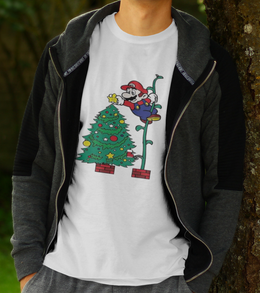 Super Mario Decorating Christmas Tree With Power-Up Star And Brick Blocks T-Shirt