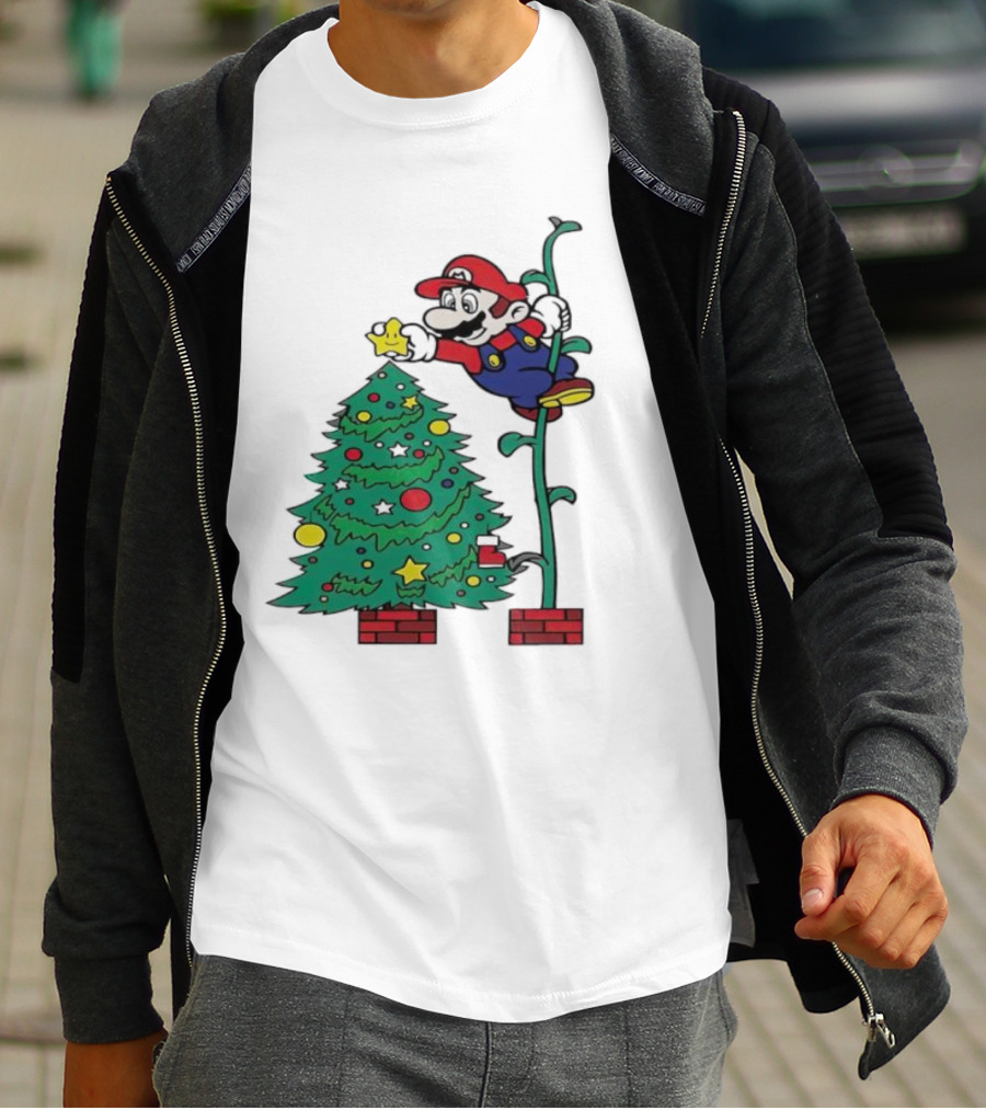 Super Mario Decorating Christmas Tree With Power-Up Star And Brick Blocks T-Shirt