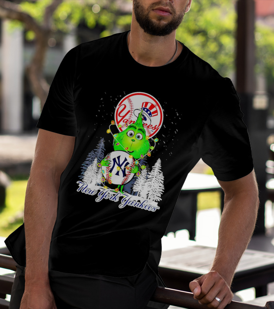 New York Yankees Grinch Christmas Hug With Baseball And Trees T-Shirt