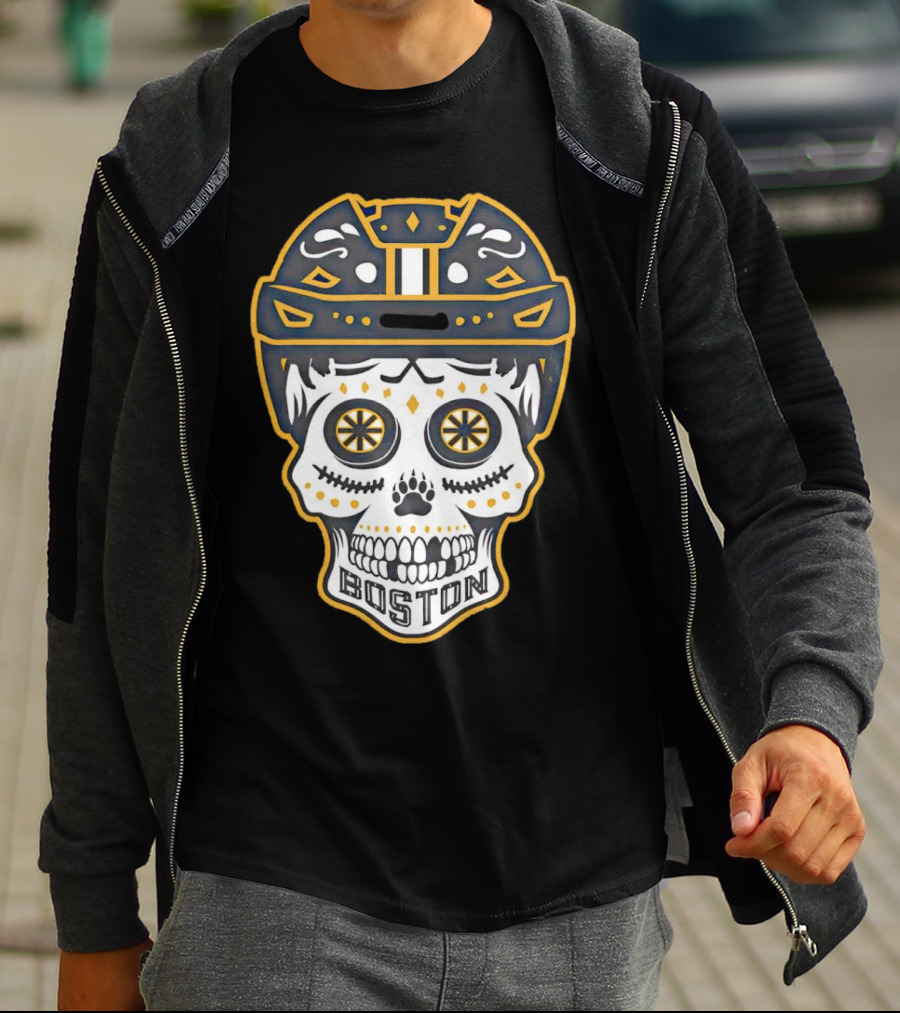 Boston Bruins Sugar Skull Helmet T-Shirt