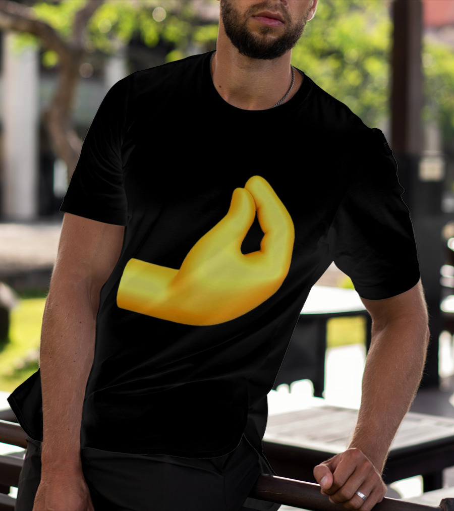 Tommy DeVito Che Vuoi Italian Hand Gesture Emoji T-Shirt