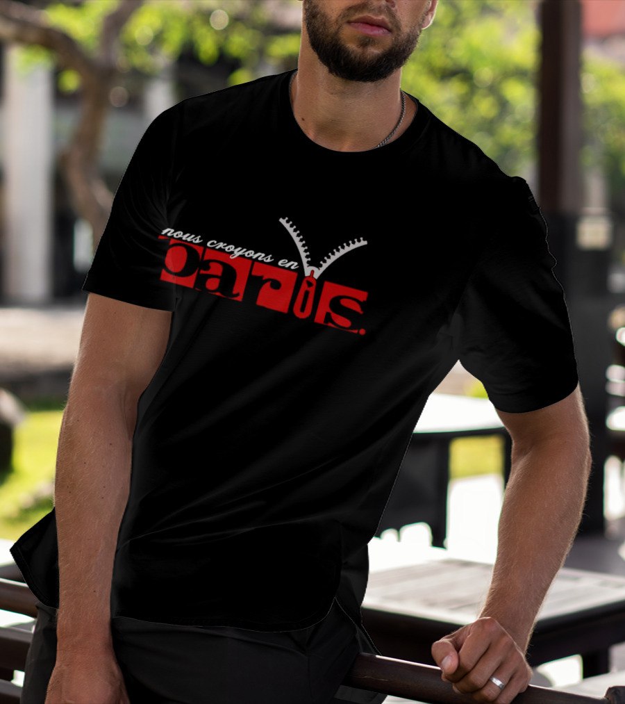 Nous Croyons En Paris Zipper Motif T-Shirt
