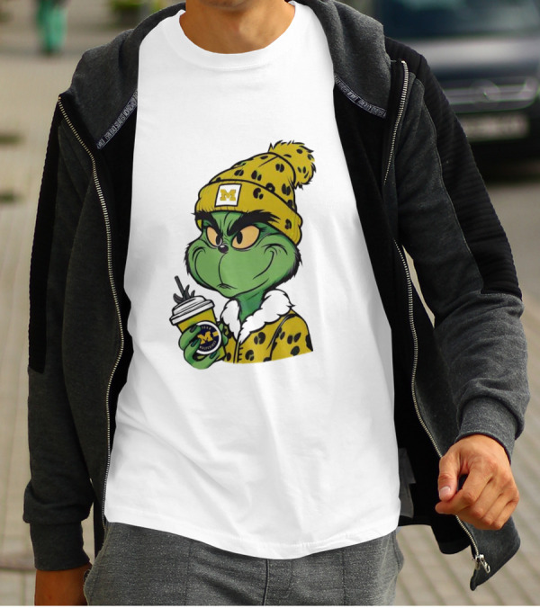 Grinch Boujee Michigan Wolverines M Logo Winter Outfit Coffee Cup T-Shirt
