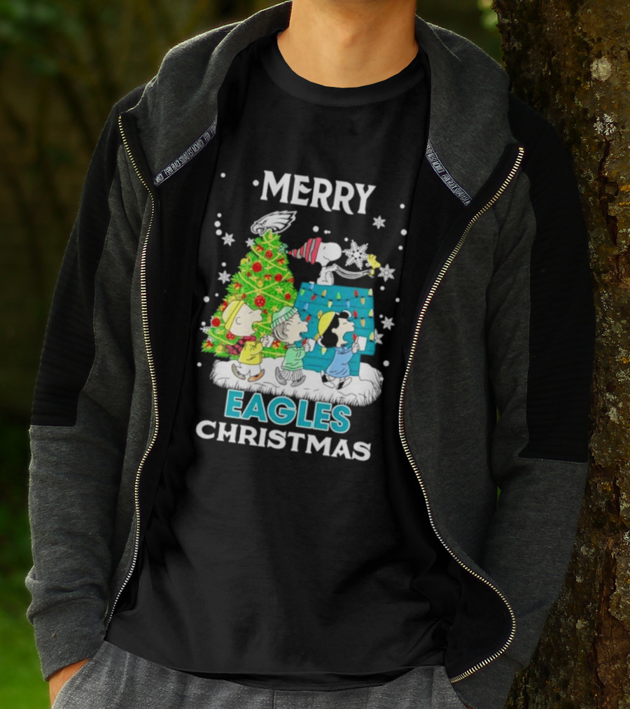 Merry Peanuts Eagles Christmas Holiday T-Shirt