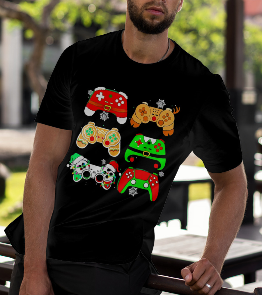 Santa Elf Gaming Controllers Christmas Gamer Holiday T-Shirt