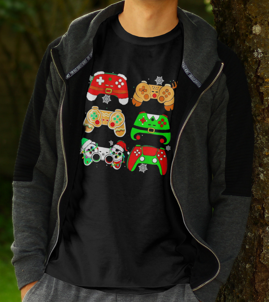 Santa Elf Gaming Controllers Christmas Gamer Holiday T-Shirt