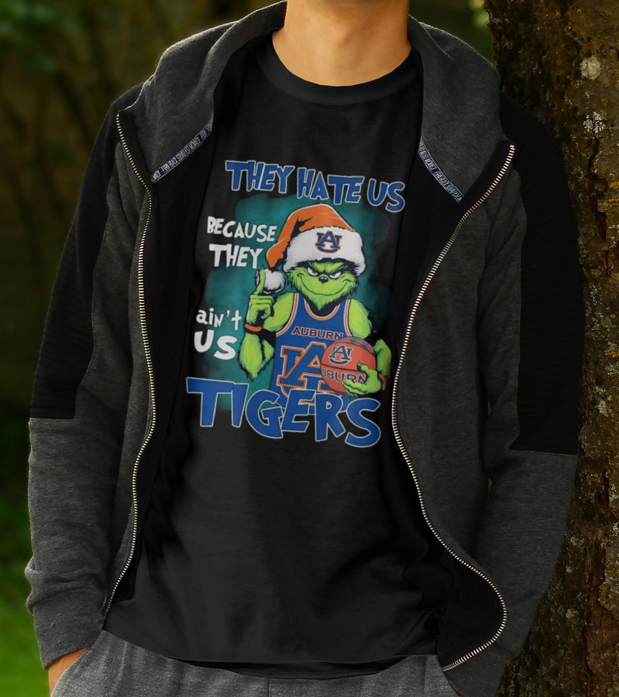 Auburn Tigers Grinch They Hate Us Because They Ain’t Us Santa Hat Basketball T-Shirt