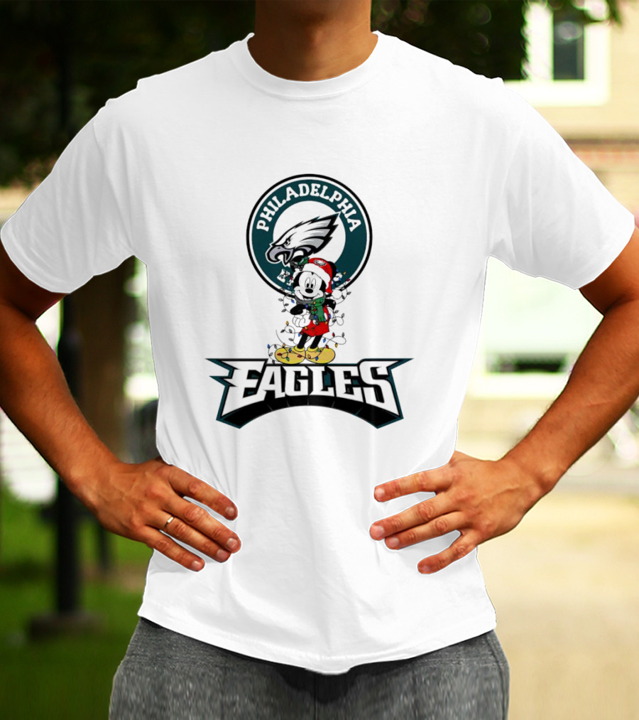 Mickey Mouse Philadelphia Eagles Christmas Lights Holiday Spirit T-Shirt