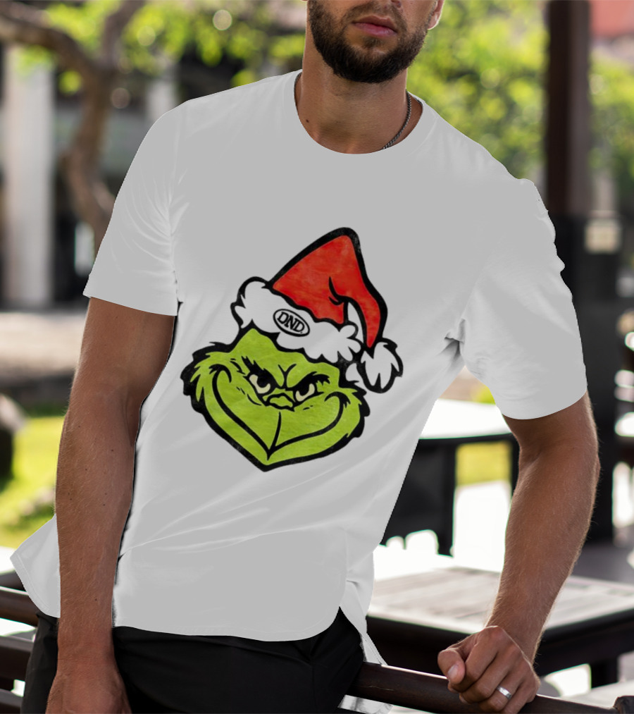 Grinch Christmas DND Santa Hat Image T-Shirt