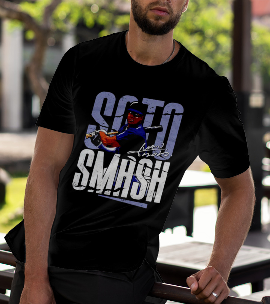 Soto Smash Juan Soto Cartoon Signature T-Shirt
