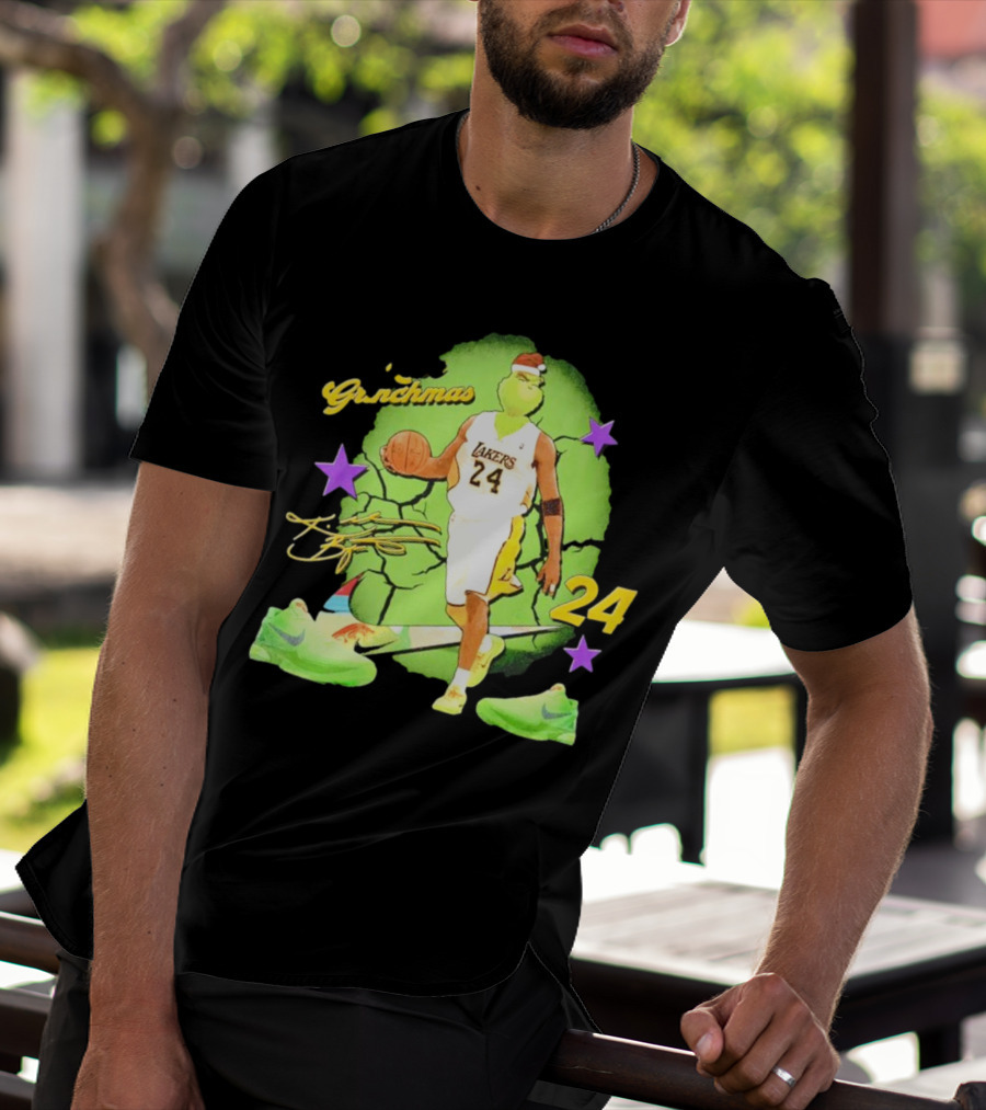 Lakers 24 Grinchmas Kobe Bryant Sneakers T-Shirt