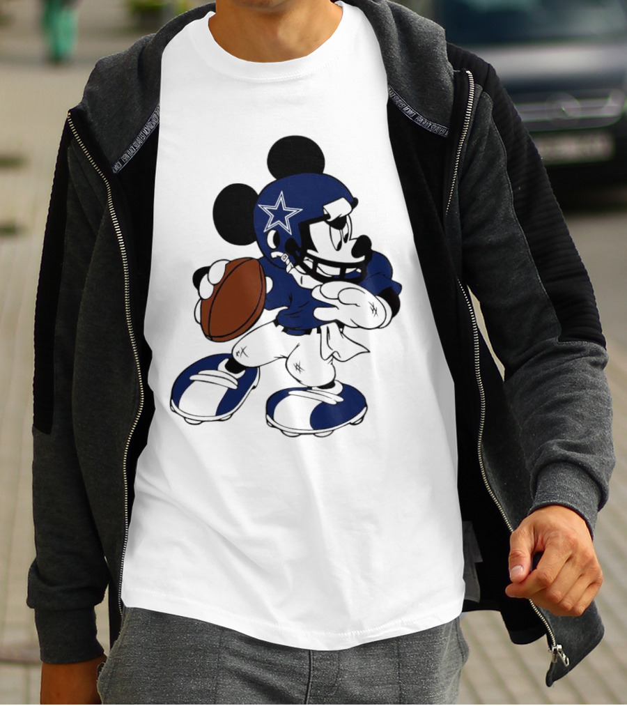 Mickey Mouse Dallas Cowboys Football Quarterback T-Shirt